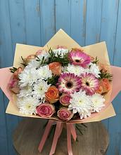 Букет цветов из:  Розы, Герберы и Хризантемы в Жилине
