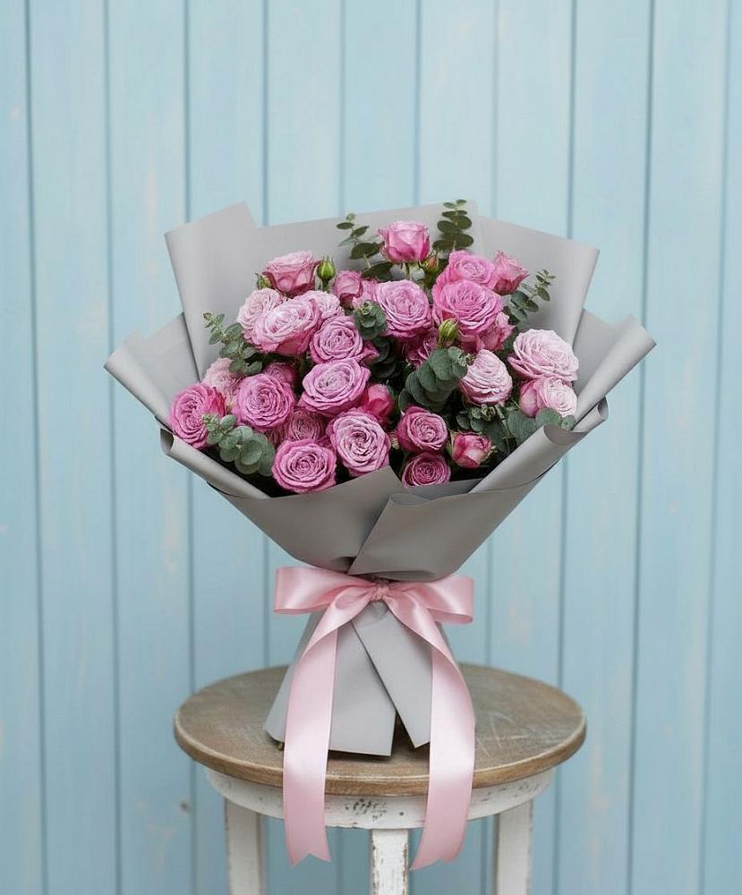 Букет цветов из: Розы в Жилине