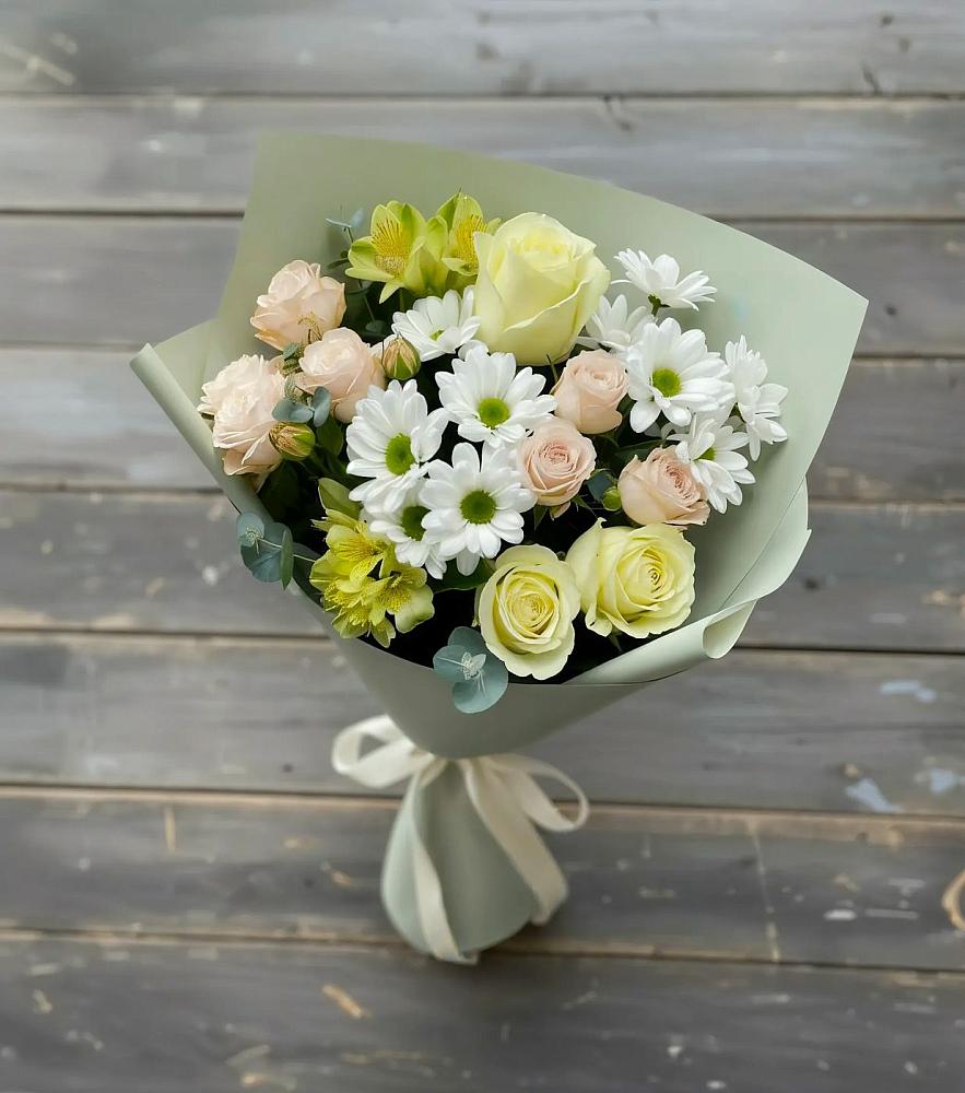 Букет цветов из: Альстромерии, Розы и Хризантемы в Жилине