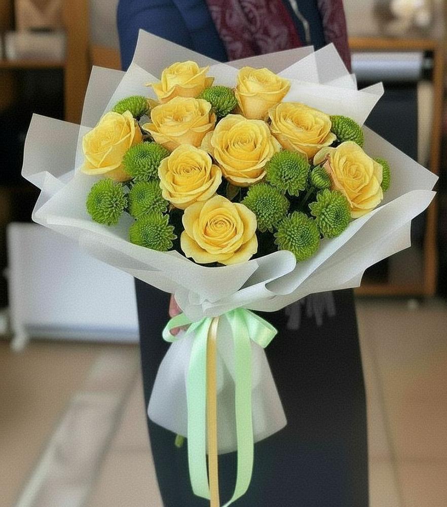 Букет цветов из: Хризантемы и Розы в Жилине