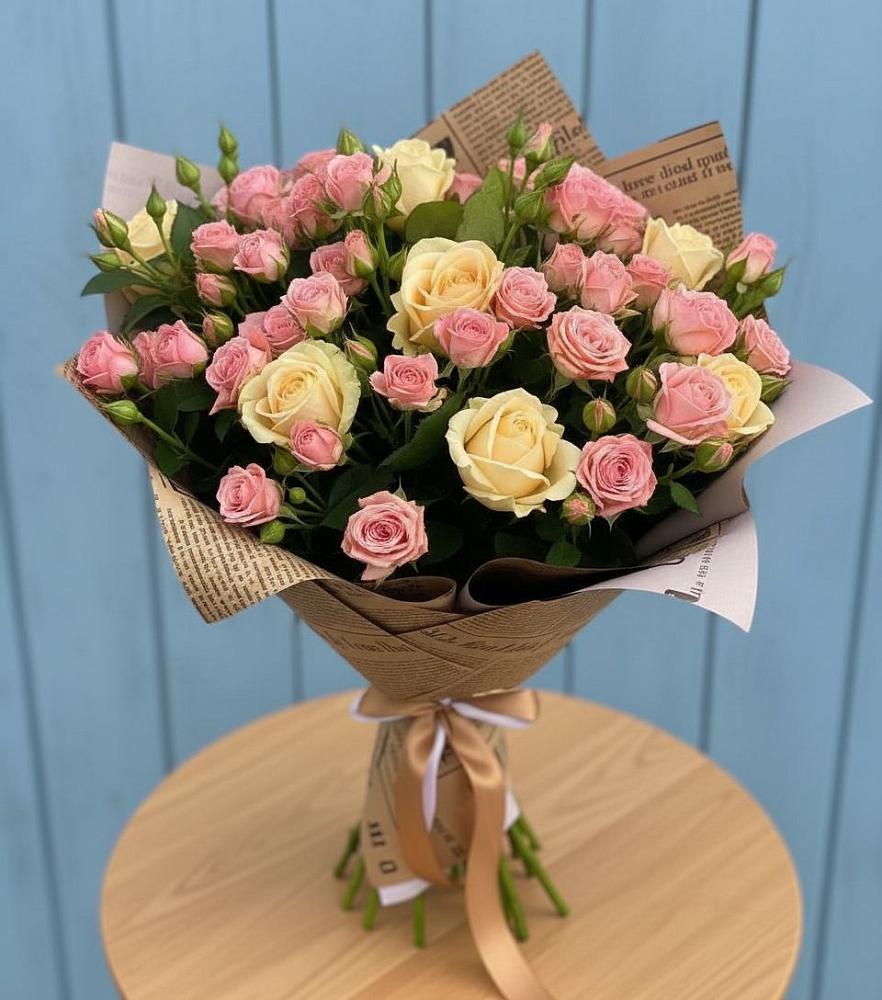 Букет цветов из: Розы в Жилине