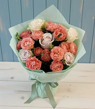Букет цветов из:  Розы в Жилине
