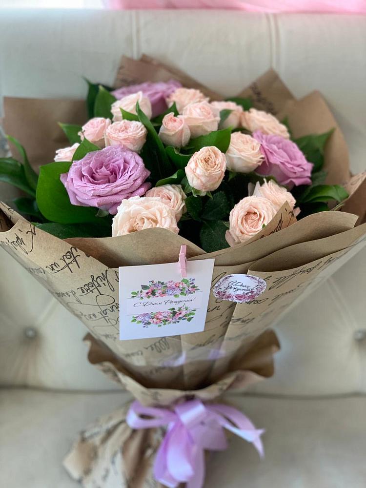 Букет цветов из: Розы в Жилине