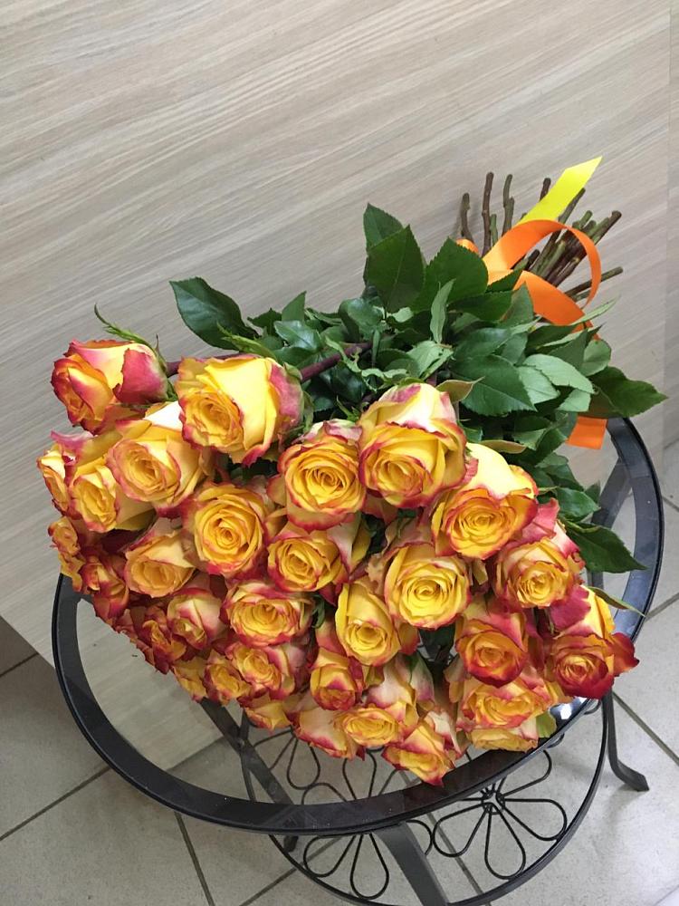 Букет Желтые розы в Жилине