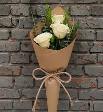 Букет цветов из:  Розы в Жилине