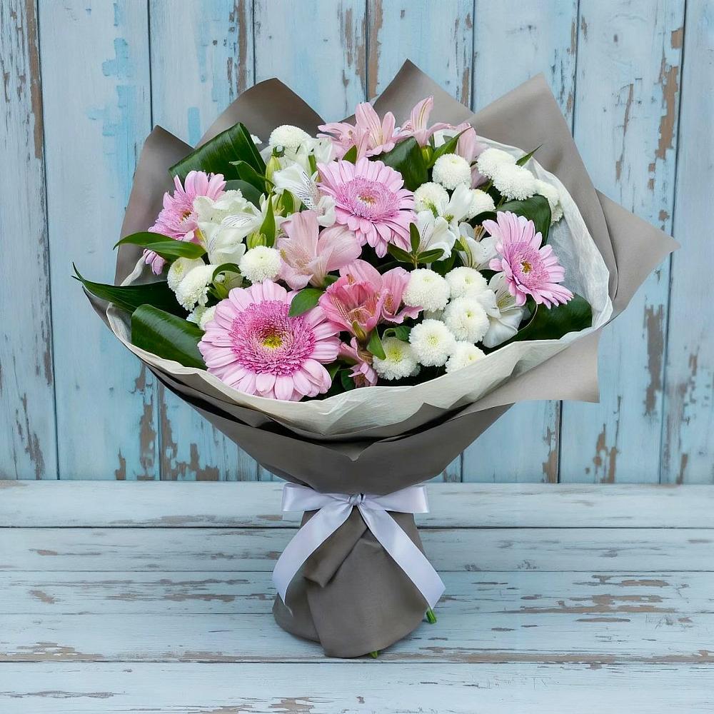 Букет цветов из: Герберы, Альстромерии и Хризантемы в Жилине