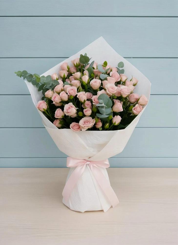 Букет цветов из: Розы в Жилине