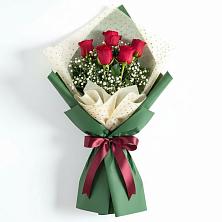 Букет цветов из:  Розы в Жилине