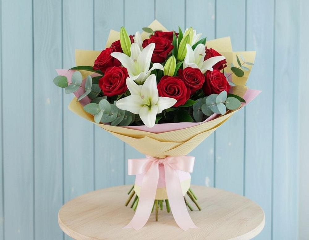 Букет цветов из: Лилии и Розы в Жилине